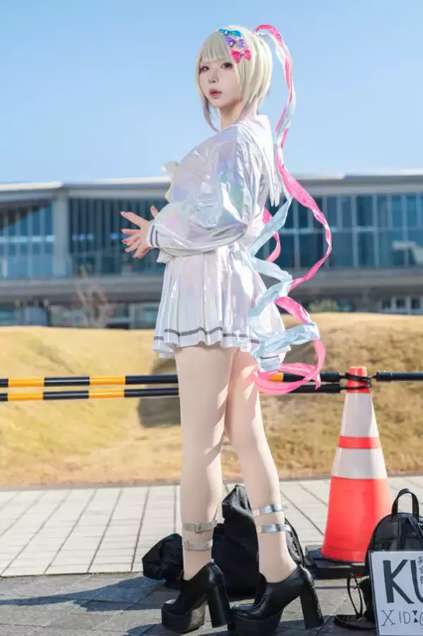 「【コスプレ】きゅるんな瞳に愛らしいポーズの美女レイヤーがオタクを救う！インターネット・エンジェル「超てんちゃん」がコミケに降臨【写真8枚】」の画像