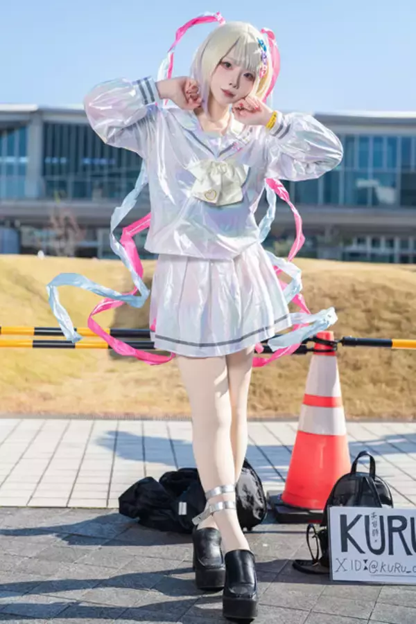 「【コスプレ】きゅるんな瞳に愛らしいポーズの美女レイヤーがオタクを救う！インターネット・エンジェル「超てんちゃん」がコミケに降臨【写真8枚】」の画像