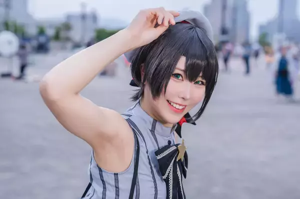 「【コスプレ】ホロライブ・大空スバルの笑顔が暑さを吹きとばす！躍動感溢れるポージングでエナジーをチャージせよ【写真11枚】」の画像