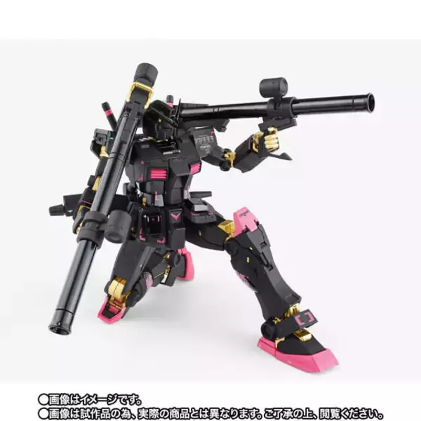 「「ストライクフリーダムガンダム」が黒・ピンク・金のカラーリングでMETAL BUILD化！特徴的な見た目の「PHANTACi」コラボ商品公開」の画像