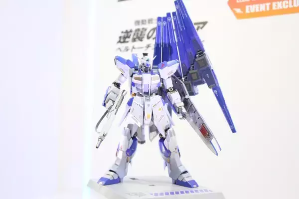 「「Hi-νガンダム」新作METAL BUILDの詳細解禁！ファンネルの背負い方がνガンダムを思わせる“イベント記念商品”として再臨」の画像