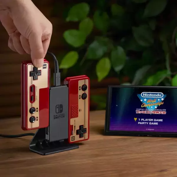 「複数持ちに便利！ニンテンドースイッチ「Joy-Con充電スタンド（2way）」が発表―立てかけても、寝かせても充電が可能」の画像