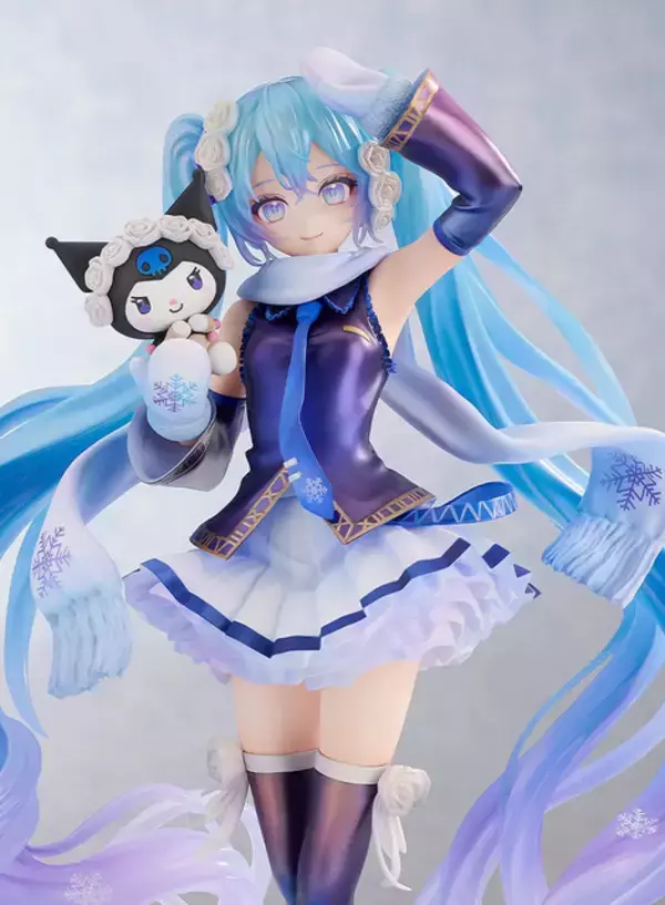 「「雪ミク」×「クロミ」フィギュアが幻想的！ツインテールにはクリアパーツを採用、予約締切迫る」の画像