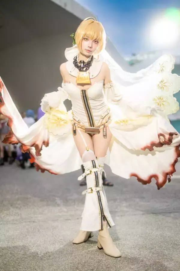 「【コスプレ】『FGO』ネロの”花嫁姿”が神秘的！まるでフィギュアのような美スタイルで存在感を放つ台湾美女レイヤー【写真8枚】」の画像