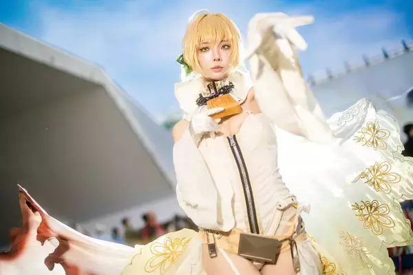 「【コスプレ】『FGO』ネロの”花嫁姿”が神秘的！まるでフィギュアのような美スタイルで存在感を放つ台湾美女レイヤー【写真8枚】」の画像