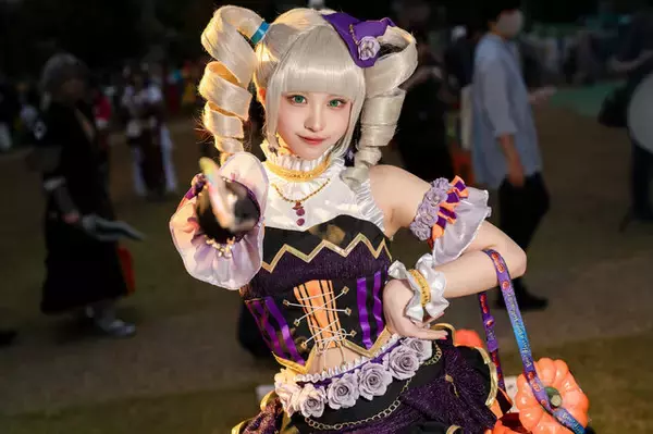 「【コスプレ】「お菓子をくれてもイタズラしちゃうぞ」お菓子片手に愛嬌たっぷりのユリカ様が可愛すぎる！人気レイヤー・猫乃うた【写真8枚】」の画像