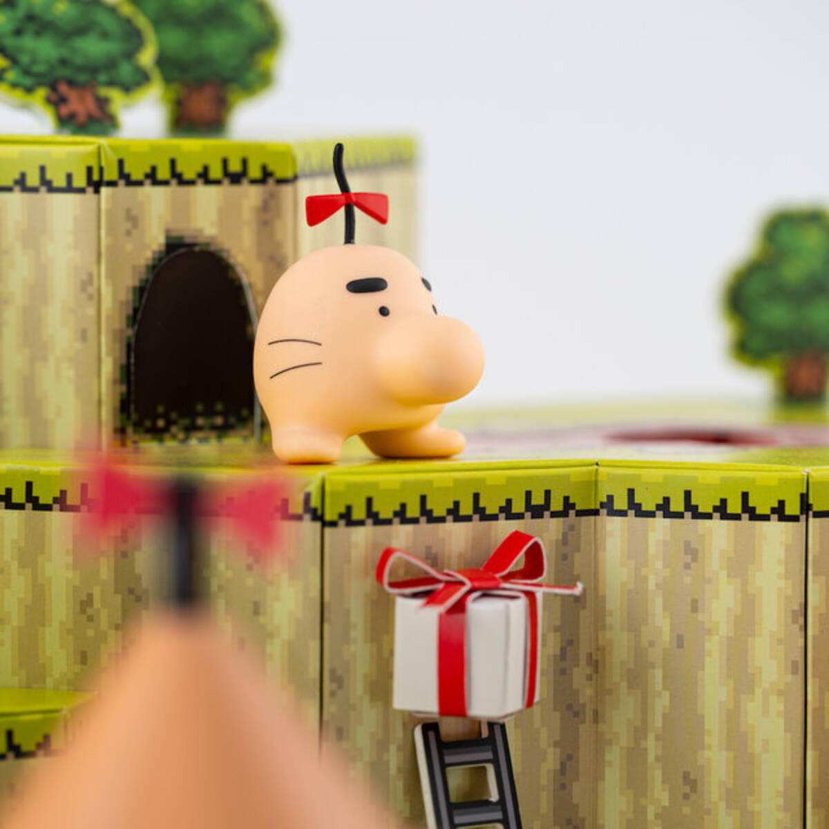 どせいさんミニフィギュアが可愛い…！「MOTHERのBAZAAAAR（マザーのバザール）!!」に新商品が多数登場―ゲームを再現のペーパークラフトも必見  - エキサイトニュース