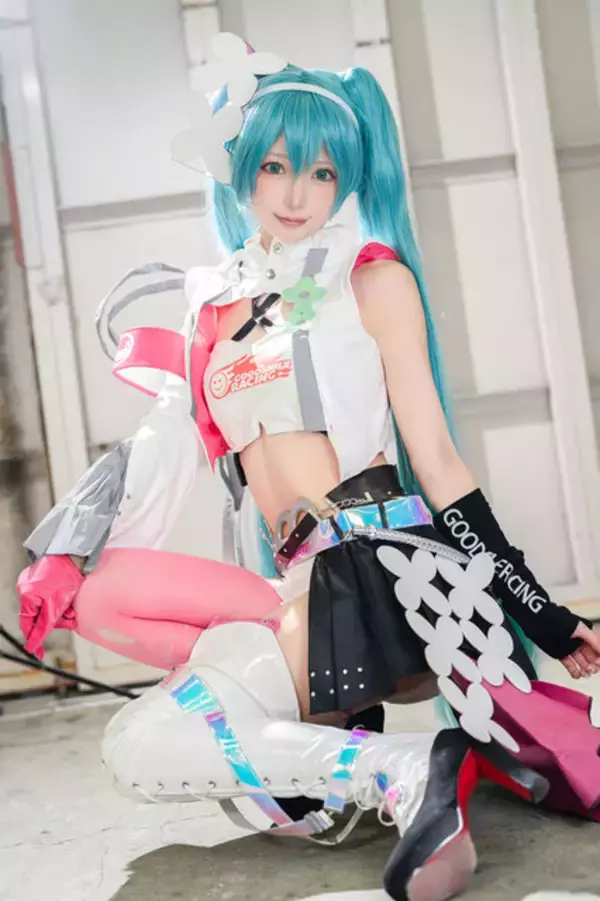 「【コスプレ】3月9日は初音ミクの日！通常衣装にレースクイーン、ラビットホールまで多彩な魅力を味わえるコスプレまとめ【写真47枚】」の画像