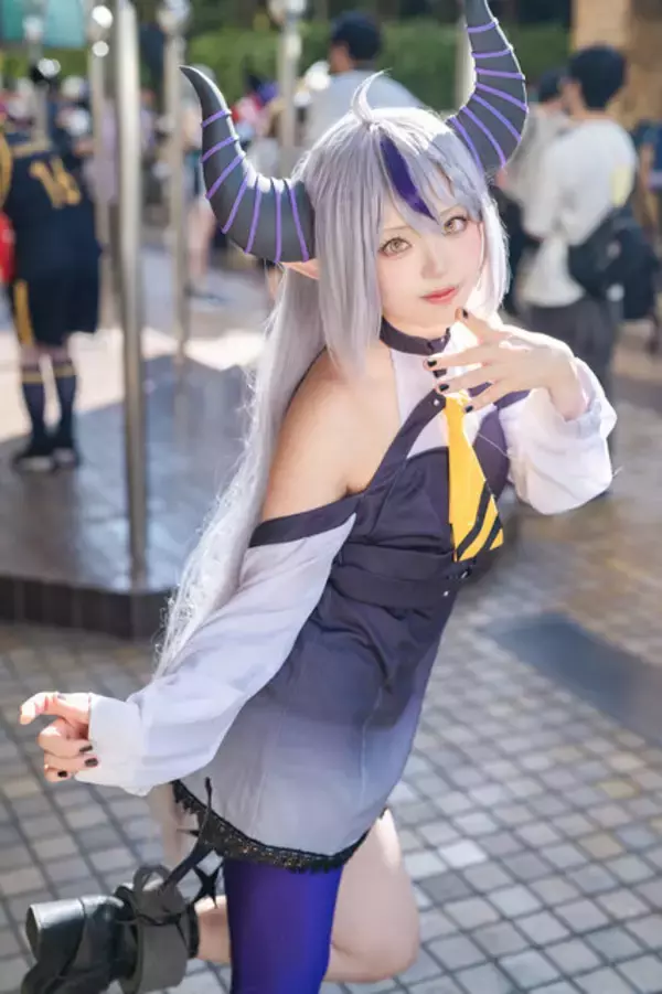 「【コスプレ】5月25日は「ホロライブ」ラプ様の誕生日！いじられキャラの愛され「総帥」に心酔する美女レイヤーまとめ【写真39枚】」の画像