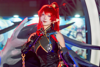 何度でも見たい　『鳴潮』美女レイヤー！昨年のTGS会場は、一時入場規制がかかるほど【プレイバック】