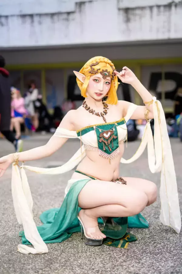 「【コスプレ】優雅で気高い王女「ゼルダ姫」が美しすぎる！まるで実写版のような圧巻の美貌を披露【写真8枚】」の画像