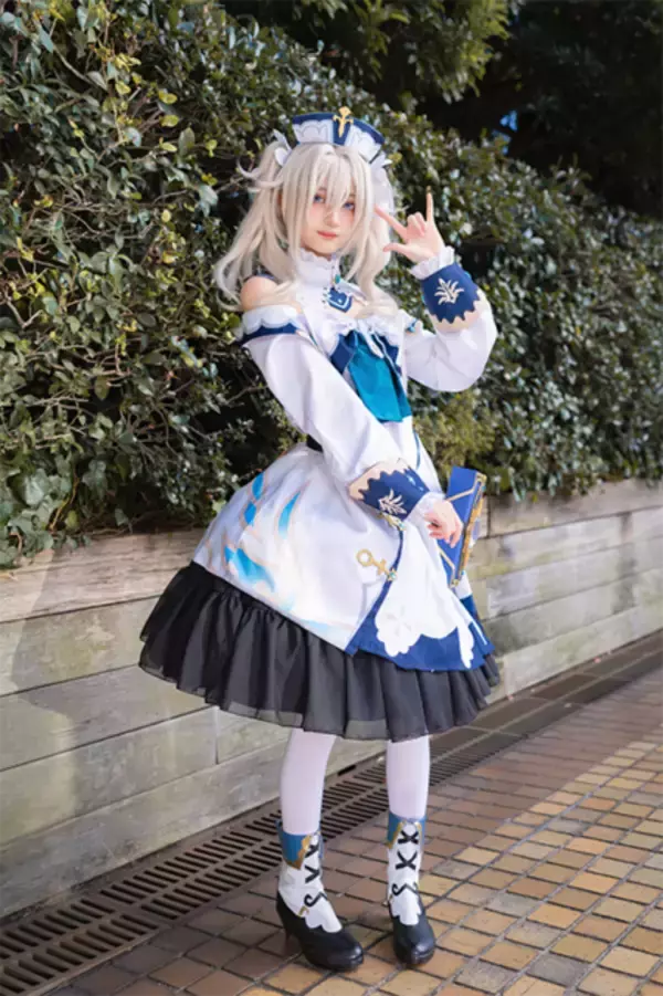 「【コスプレ】『原神』バーバラの目を見張るほどの透明感！ 注目レイヤー・山田叶夢【写真8枚】」の画像