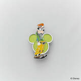 「『キングダム ハーツ』ソラ、王様たちのピンズがカッコイイ！オシャレなキーブレードチャーム付きペンケースなどが予約受付中」の画像4