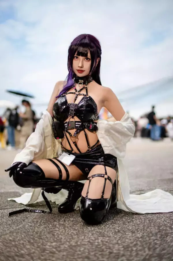 「【コスプレ】台湾美女による『NIKKE』ミハラが、百点満点な魅惑ボディ！【写真10枚】」の画像