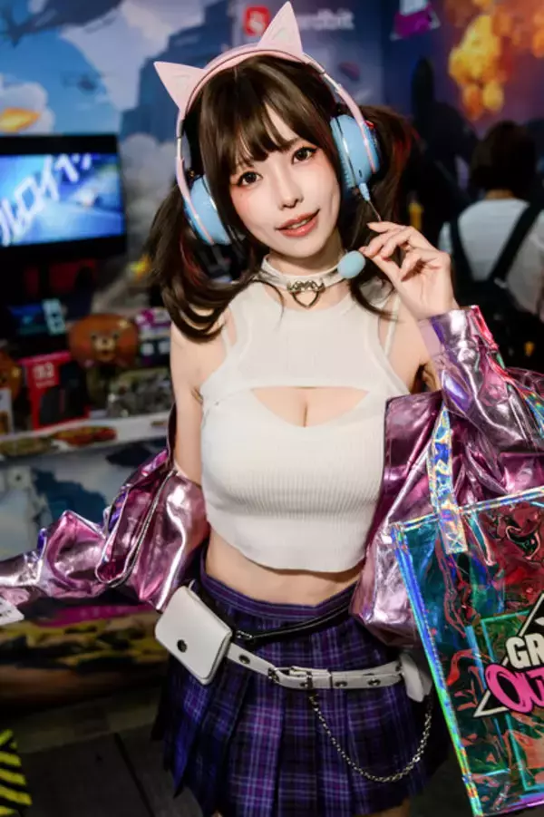 「【コスプレ】猫耳ヘッドセットとミニスカ×ニーハイが抜群に可愛い！人気の台湾美女レイヤーがTGSで美スタイルを披露【写真10枚】」の画像