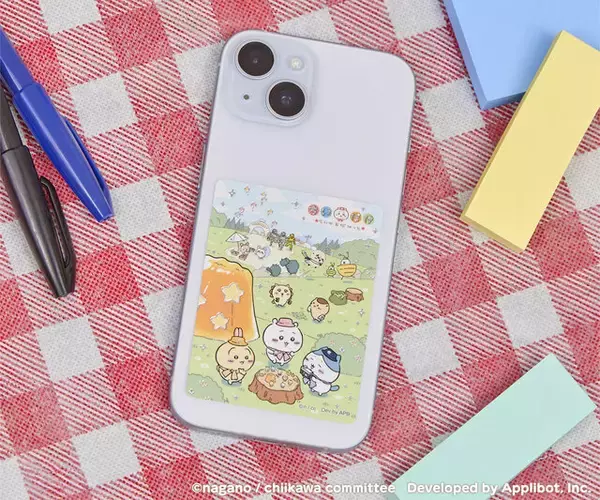 「『ちいかわぽけっと』初の公式グッズ発売！“ピクニック＆江戸衣装”のマスコット、Tシャツなど豊富なラインナップ」の画像