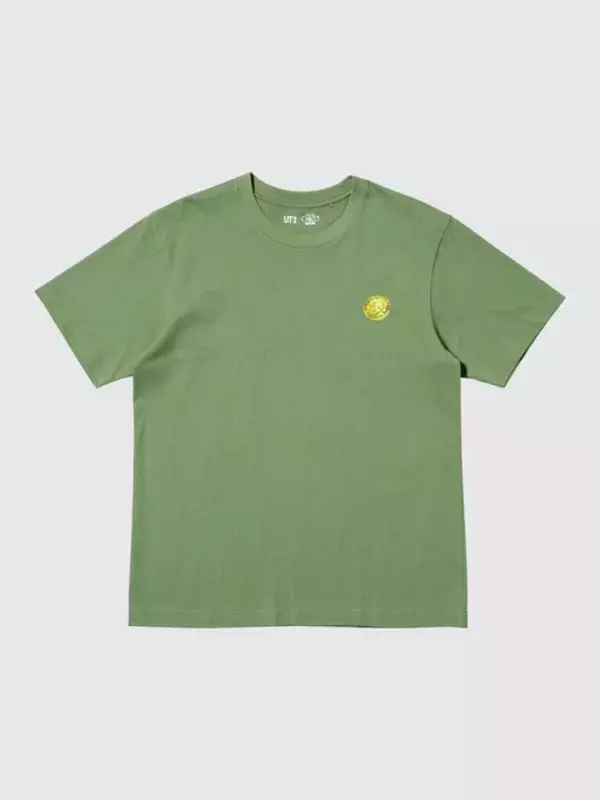 「バックプリントに大量の白石！？ ユニクロ「集英社100周年UT」の 「ゴールデンカムイ」Tシャツは白石祭り」の画像