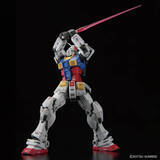 「ガンプラ「RG RX-78-2 ガンダム Ver.2.0」が発売！「憧れと進化を紡ぎ、たどり着いた新たなるリアル」」の画像4
