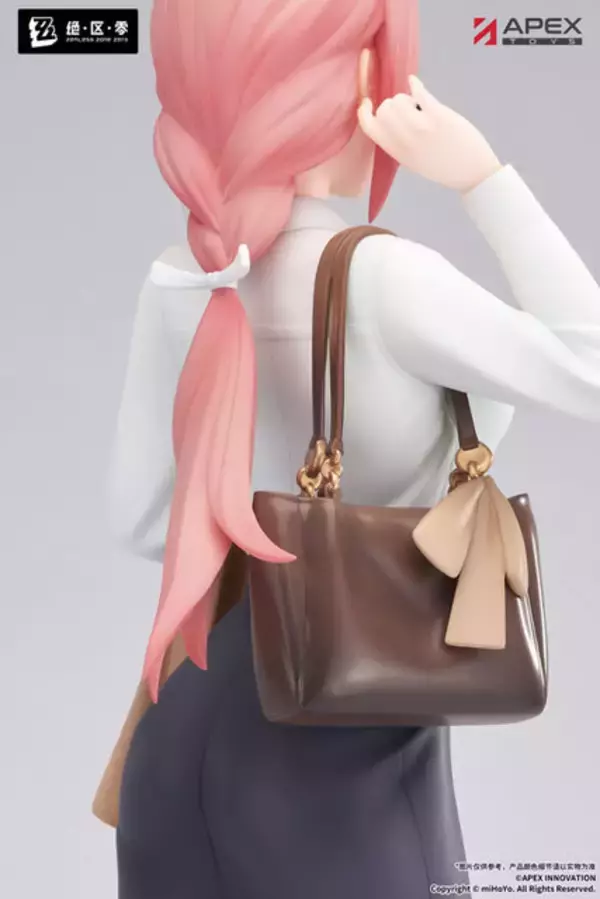 「普段とは違う、ラフな制服姿！『ゼンゼロ』より「月城柳（途切れて続くVer.）」がフィギュアが素敵」の画像