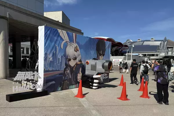 「【コスプレ】中国屈指の美女レイヤーがミニ丈の衣装で魅せる！日本ゲーム大賞「フューチャー部門」受賞『無限大ANANTA』のブースレポ【写真19枚】」の画像