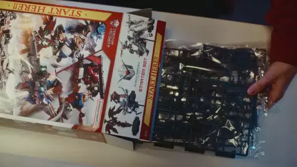 「約5cmのガンプラで戦うミニチュアゲーム『ガンダムアッセンブル』商品情報が一挙公開！ジオング、ウイングゼロEWなど様々なMSが新たな大地に立つ」の画像