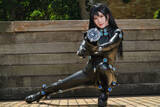 「【コスプレ】黒の全身スーツが美スタイルを際立たせる！キレのあるアクションポーズで魅せる「GANTZ」レイカが美しい【写真9枚】」の画像5