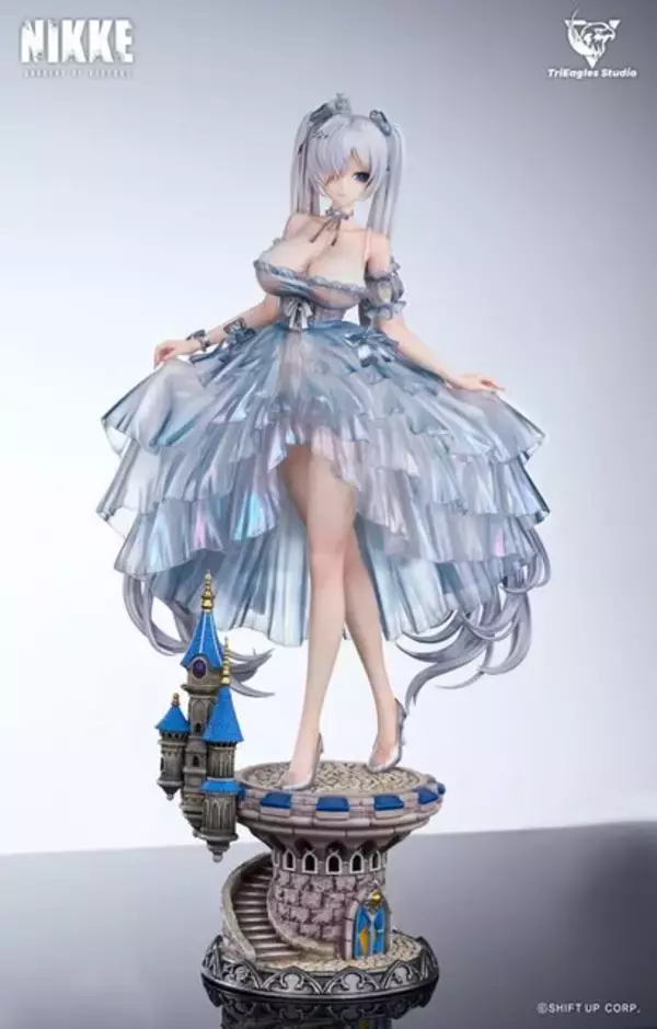 「12万円超えの大迫力太もも！『勝利の女神：NIKKE』よりシンデレラが「ガラスのプリンセス」姿で1/4スケールスタチュー化」の画像