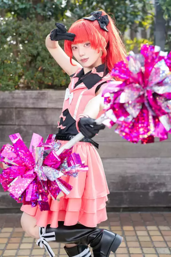 「【コスプレ】艶やかな黒髪×セーラー服が眩しい『鳴潮』千咲、トワ様や魅惑のバニー初音ミクまで「アコスタ池袋」美女レイヤー12選【写真53枚】」の画像