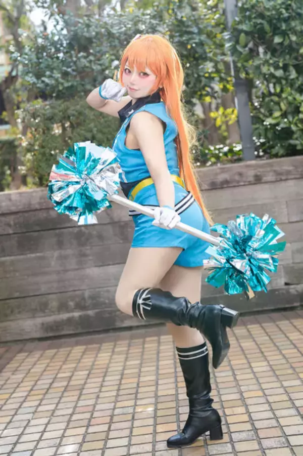 「【コスプレ】艶やかな黒髪×セーラー服が眩しい『鳴潮』千咲、トワ様や魅惑のバニー初音ミクまで「アコスタ池袋」美女レイヤー12選【写真53枚】」の画像