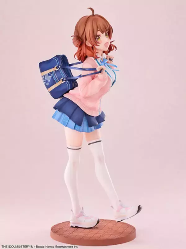 「“最高の数値を持つ肉体”『学マス』より「花海佑芽」1/7スケールフィギュアが予約受付中！店舗限定購入特典にはドヤ顔パーツが付属」の画像