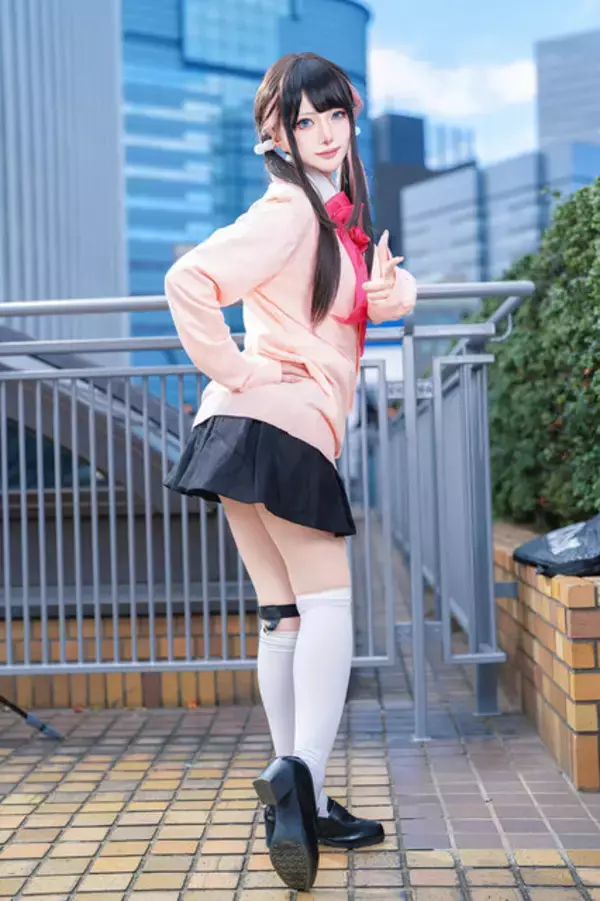 「【コスプレ】マリン船長に花芽なずな、兎鞠まりなど人気VTuberが勢揃い！「アコスタ池袋」で出会った美女レイヤー8選【写真37枚】」の画像