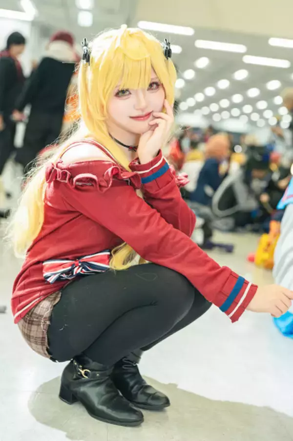 「【コスプレ】マリン船長に花芽なずな、兎鞠まりなど人気VTuberが勢揃い！「アコスタ池袋」で出会った美女レイヤー8選【写真37枚】」の画像