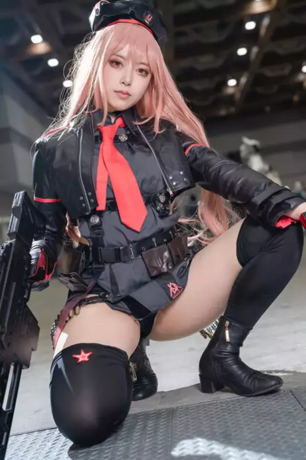 「【コスプレ】冬コミケを彩る美女レイヤー13選！ゲーム・アニメ・VTuberなどバラエティ豊か【写真59枚】」の画像