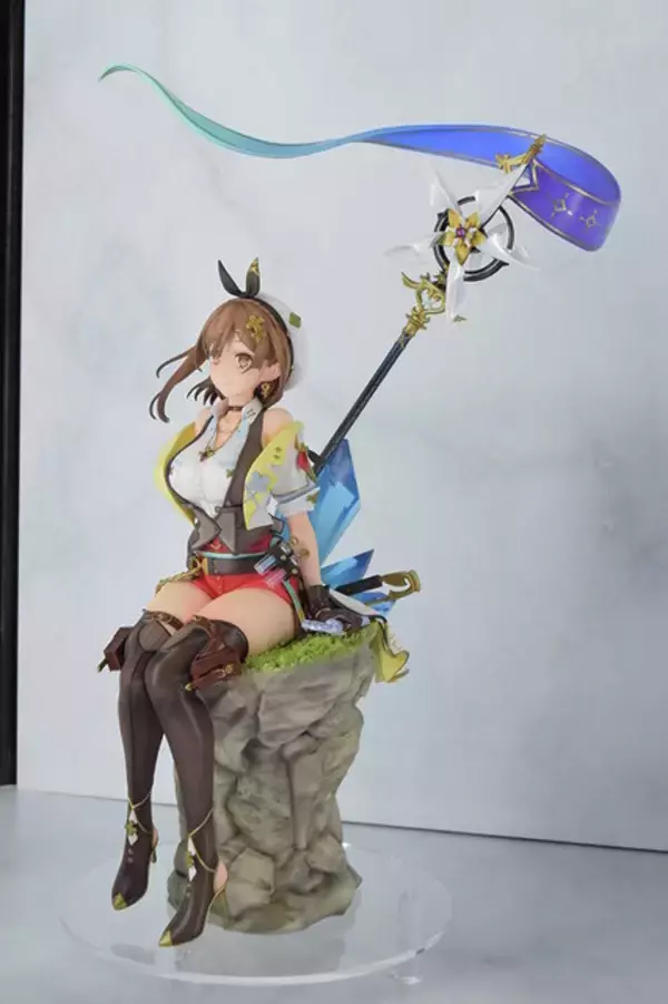 「『アトリエ』シリーズより「ライザ」「ユミア」の新作フィギュア続々！水着や日本人形、ちょっぴり大人なバニーまで6種類」の画像