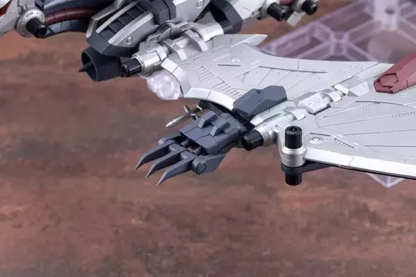 「「ゾイド -ZOIDS-」アーラバローネ仕様の「ストームソーダー」が予約受付中ー各部フル可動のプラモデル、アニメ版ゾイドの色分けを再現」の画像