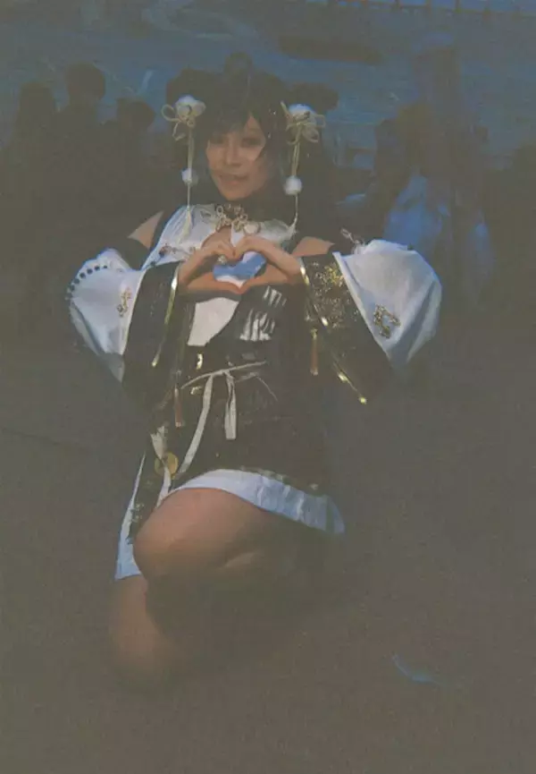 「【特集】「写ルンです」って知ってる？台湾最大級のコスプレイベントをフィルムカメラで撮ってみたらエモくてすごかった【写真28枚】」の画像
