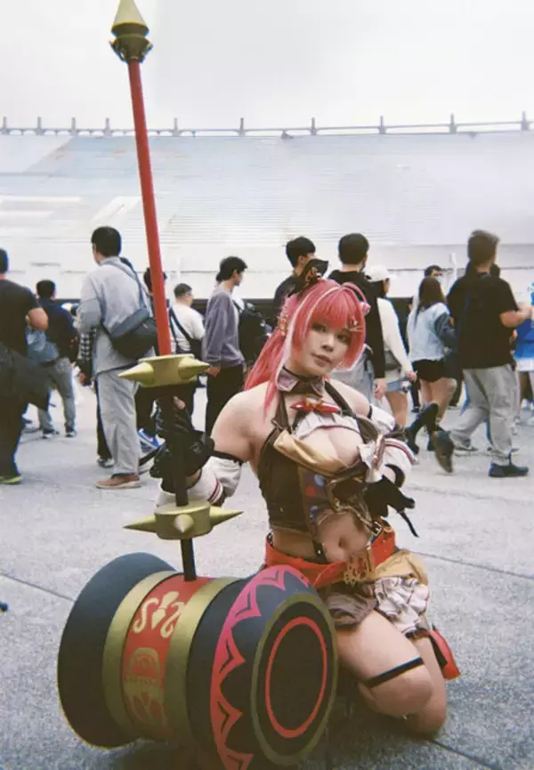 「【特集】「写ルンです」って知ってる？台湾最大級のコスプレイベントをフィルムカメラで撮ってみたらエモくてすごかった【写真28枚】」の画像