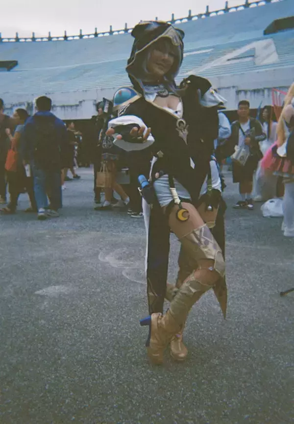 「【特集】「写ルンです」って知ってる？台湾最大級のコスプレイベントをフィルムカメラで撮ってみたらエモくてすごかった【写真28枚】」の画像