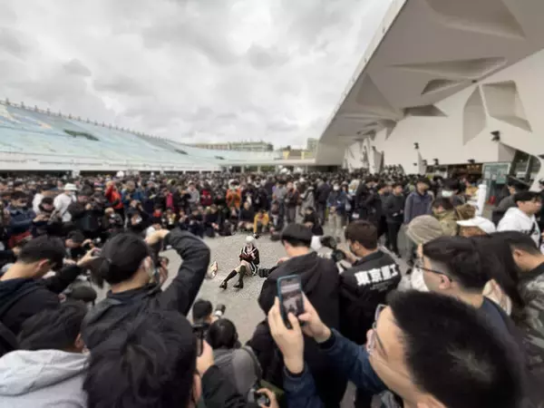 「【コスプレ】香港の超絶美少女のセーラー服姿が尊すぎた！話題のデスゲームアニメ「死亡遊戯で飯を食う。」幽鬼が実写版クオリティ【写真7枚】」の画像