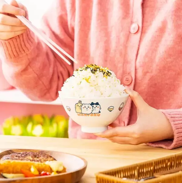 「「ちいかわ」“ぽっちゃり”シリーズを中心に新商品が本日2月6日11時より発売！「まじかるちいかわ」やアニメデザインのタオルなど盛りだくさん」の画像