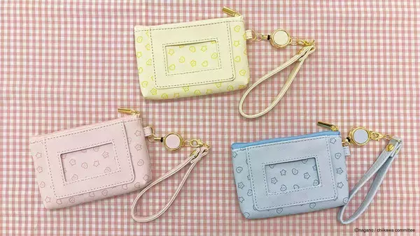 「「ちいかわ」日常生活で役立つ新商品が本日3月6日11時より発売！くりまんじゅうたちのなりきりキャップや、可愛いお財布ポシェットなど」の画像