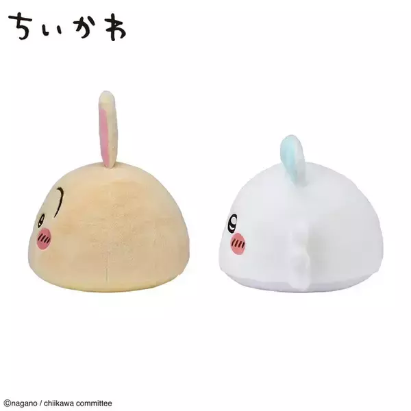 「「ちいかわ」うさぎ、モモンガがボリューム感ある半球型ドームクッションに！可愛らしいお顔にキュン」の画像