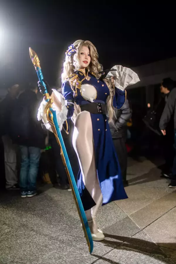 「【コスプレ】完璧なプロポーションでスリットから覗く美脚がすごい！『ブラウンダスト2』ダリアンを見事に再現した台湾美女【写真7枚】」の画像