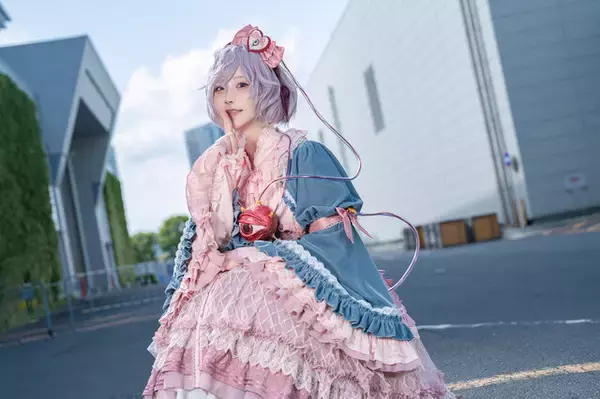 「【コスプレ】レース生地を重ねた衣装の美しさが格別！全てを見通す“さとり”の瞳とどの角度から見ても絵になる美女レイヤー【写真9枚】」の画像