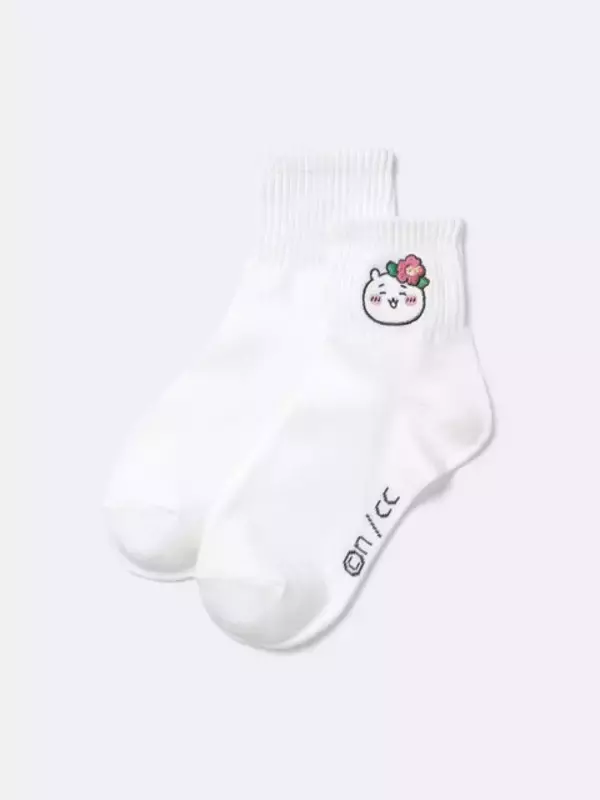 「大人気の「GU×ちいかわ」サマーコレクション、予約販売は6月12日まで！テーマは「ちいかわたちの夏休み」」の画像