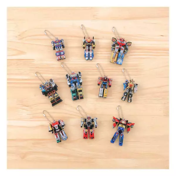 「「スーパー戦隊」シリーズ歴代「DXロボ」がズラリ！「太陽戦隊サンバルカン」サンバルカンロボをはじめミニチュアチャーム全10種ラインナップ」の画像