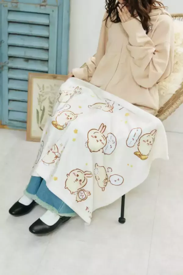 「「ちいかわ」1月22日に誕生日を迎える「うさぎ」の新デザイン！ツツウラウラなど全6種がTalking Heads ODMに追加」の画像