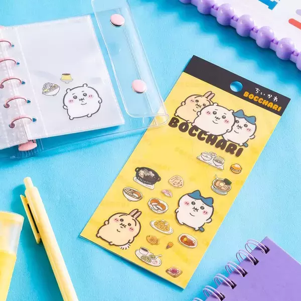 「ちいかわ、おデブになる―新作グッズ「ぽっちゃり」シリーズが可愛すぎ、お腹をぎゅむっとつまめる「抱っこぬいぐるみ」など6アイテム」の画像