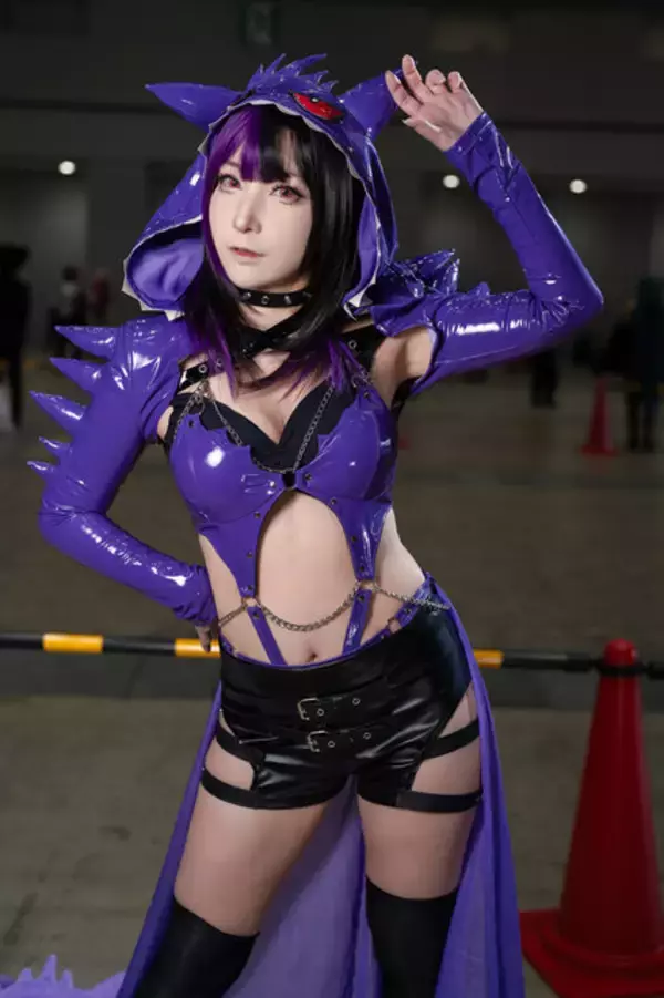 「【コスプレ】2024年の冬コミをプレイバック！『NIKKE』や『ブルアカ』にホロライブまでビックサイトに集った美女レイヤー13選【写真59枚】」の画像