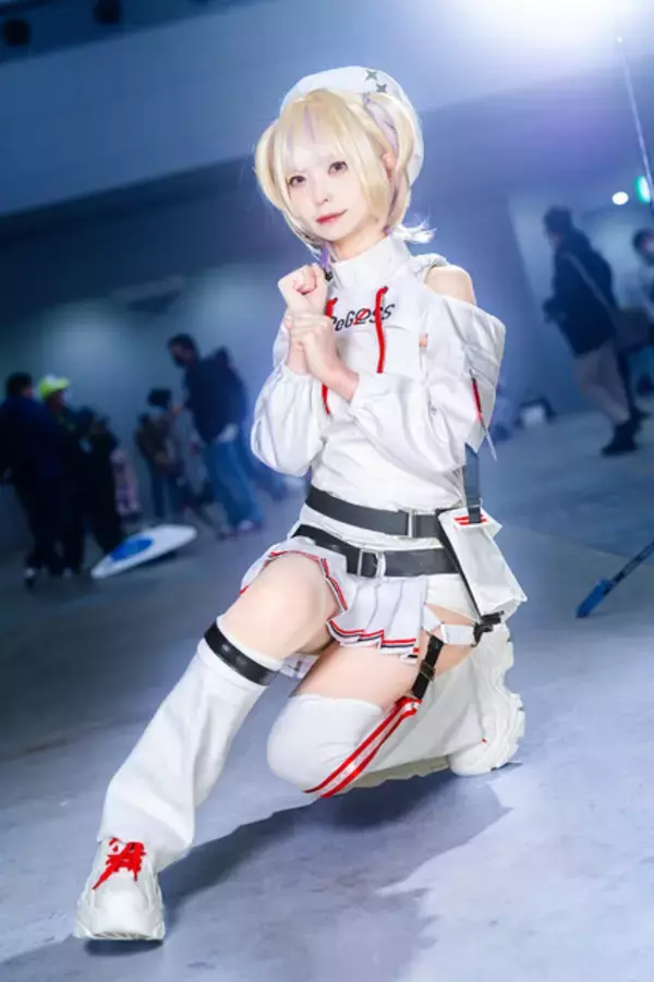 「【コスプレ】2024年の冬コミをプレイバック！『NIKKE』や『ブルアカ』にホロライブまでビックサイトに集った美女レイヤー13選【写真59枚】」の画像